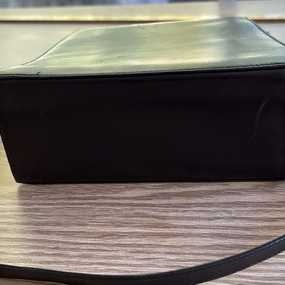 Salvatore Ferragamo Gancini leather 2-way Kelly shoulder bag - Picture 8 of 16